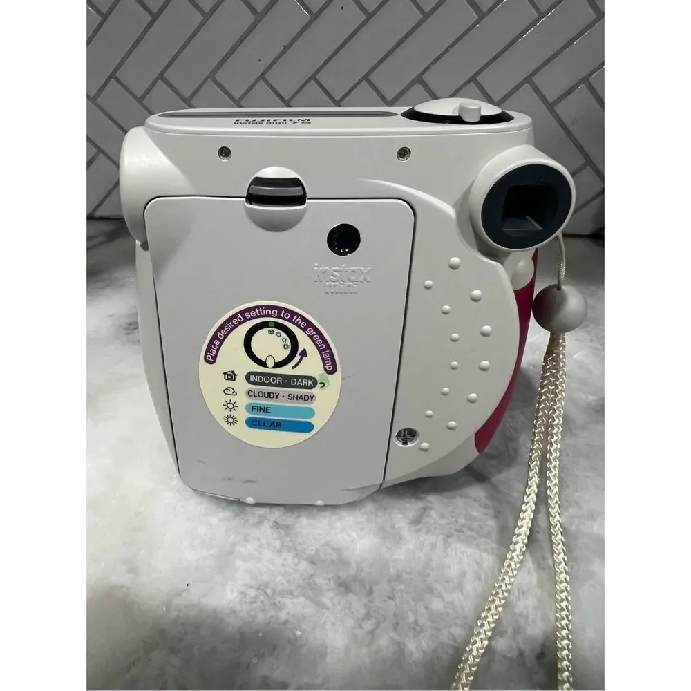 Used Fujifilm Instax Mini 7S Instant Film Camera (White with Pink trim)